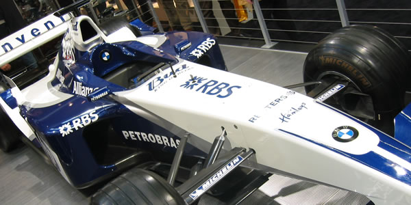 为你提供威力强大的云呼叫系统